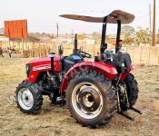 Massive MT-604 Tractor